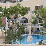 Blue Sea Hotel 2*