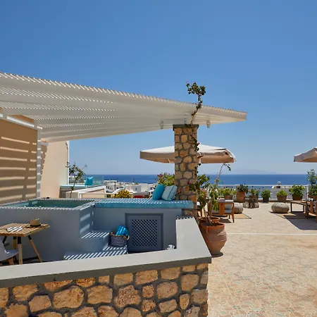 Blue Sea Hotel Kamari (Santorini)