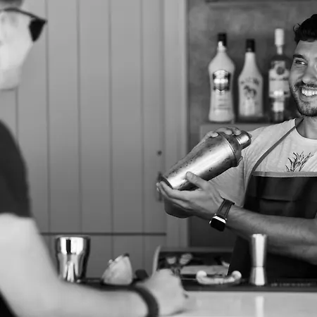 Ξενοδοχείο Blue Sea