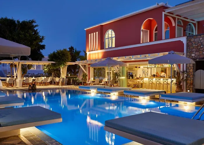 蓝色海洋酒店 Kamári